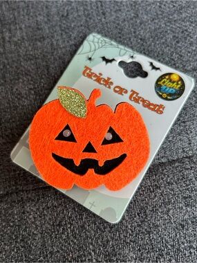 Light Up Pumpkin Halloween Brooch, Orange, Black